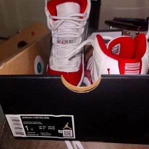 Red and white Jordan 11 mids Preschool Size 1y